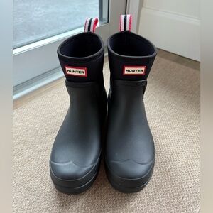 Hunter Women’s Play Short Rain Boot Size: 7 M